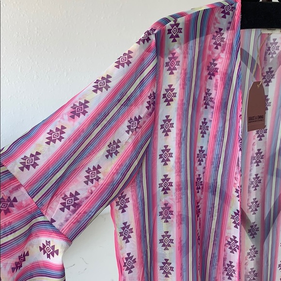 Grace & Emma Southwest print Kimono - Picture 3 of 13